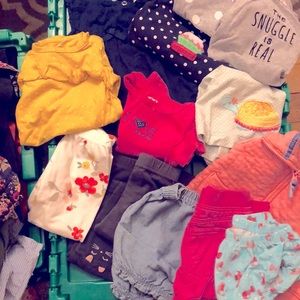 Girl bundle!!!! 6 to 9months 💕💕